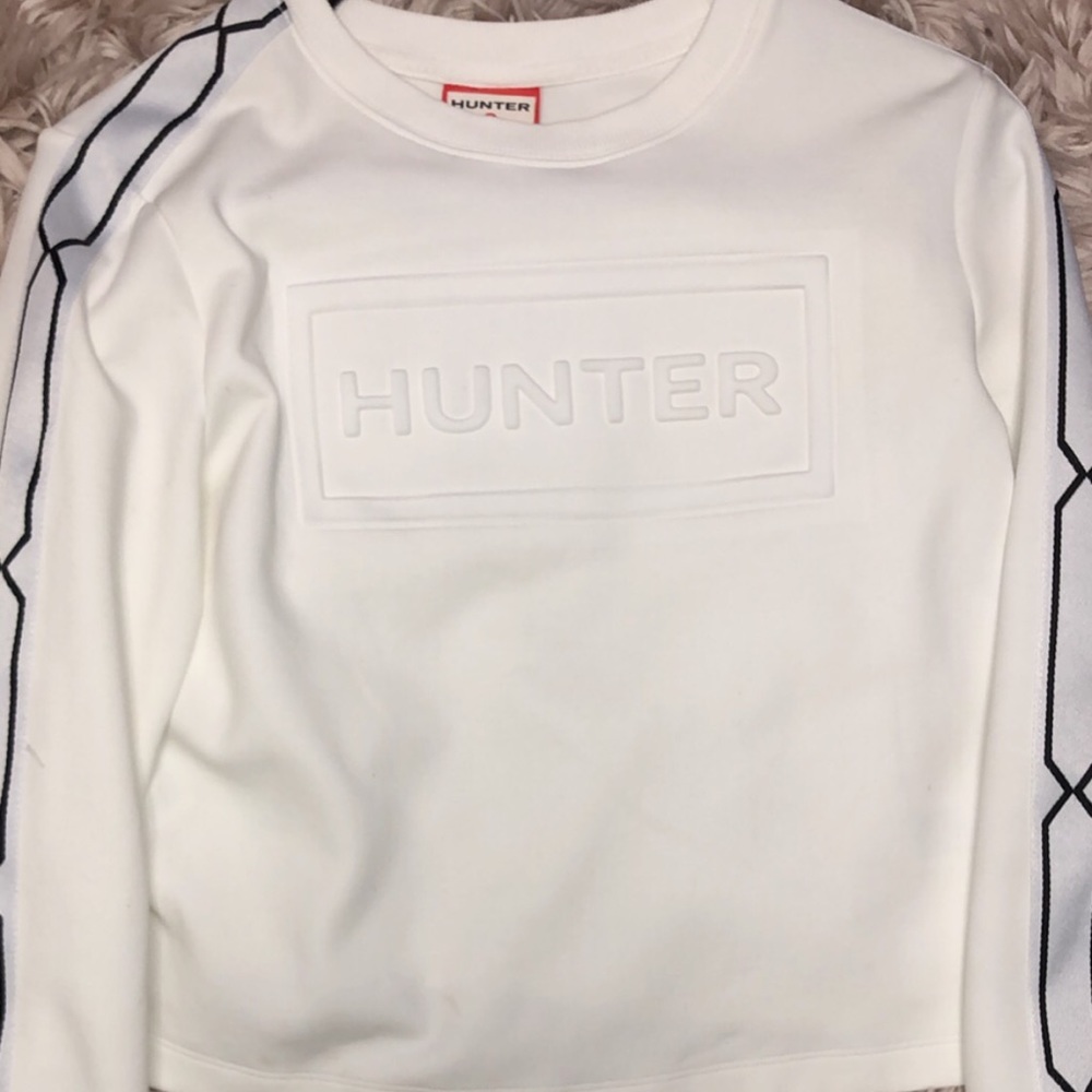 hunter sweater